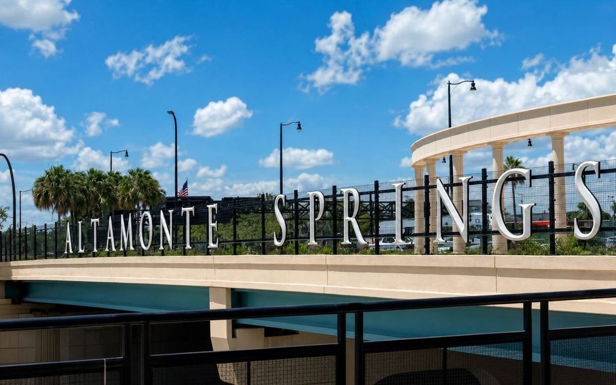 artificial grass Altamonte Springs FL — artificial grass installation by Rhino Grass
